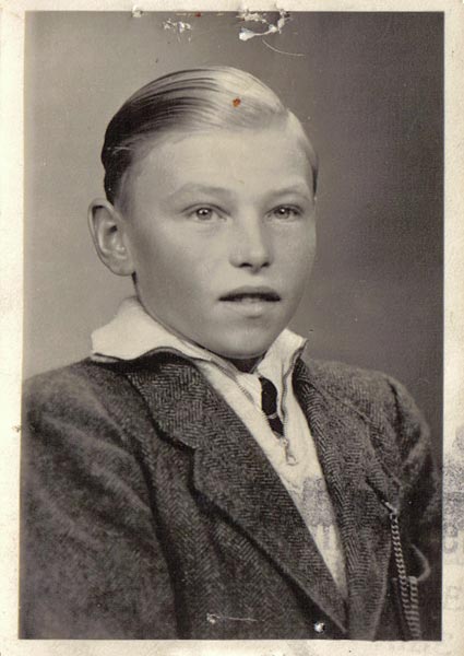 Photo de la carte d’identité de Chris Bennedsen, vers 1946