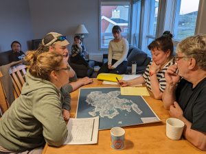 Planifier le travail du lendemain, autour d'une table