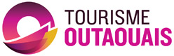 Le logo de Tourisme Outaouais, mettant en vedette le Musée canadien de l'histoire à Ottawa.